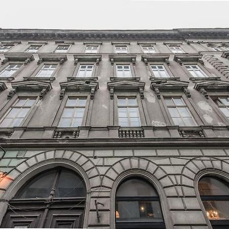 A+ Budapest Central Dob Street Apartamento Exterior foto