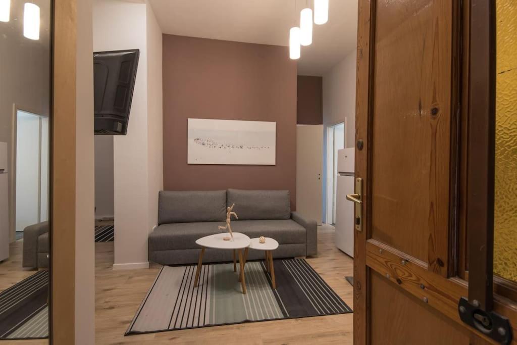 A+ Budapest Central Dob Street Apartamento Exterior foto